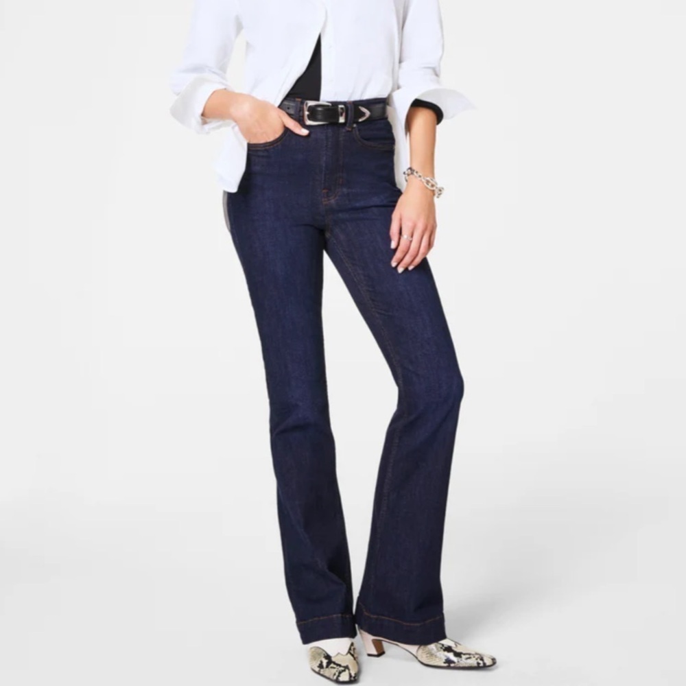 Spanx Dark Wash Pull on Flare Pants HEMMED Size M